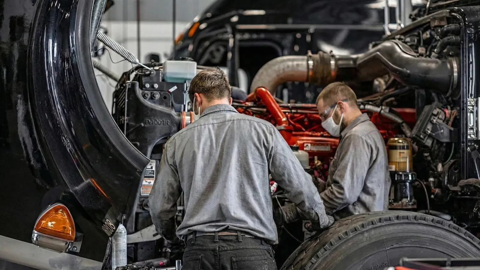 Follow Safety Practices when Changing Drum Brakes